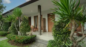 Green Papaya House - Image 2