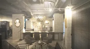 Upflo Hostel - Image 2