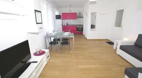 Apartments Kamelija - Image 2