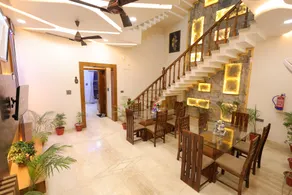 Amritam Palace A Luxury AC Home Stay - Image 5