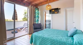 Duplex de lujo en la playa , jacuzzy, piscina, chimenea y padel - Image 2