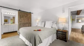 Rustic-Contemporary 3Br With Great Views Condo - Image 2