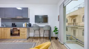 Stylish Studio with easy access to Valletta & Sliema - Image 5