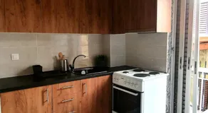 Sea View Apartment - Image 4