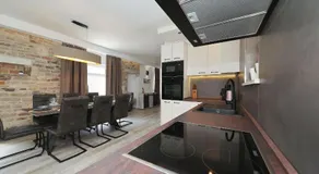 House Bona - Image 4