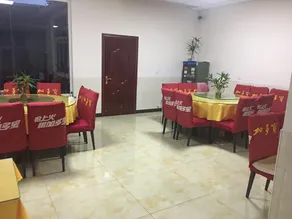 Longqing Gorge Qingfeng Pavilion Restaurant - Image 5