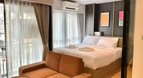 J5 Hotel - Image 4