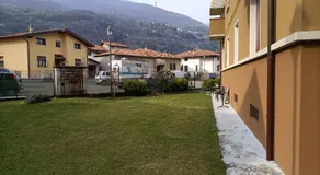 Apartment at few steps from the lake - Larihome A16 - Image 2