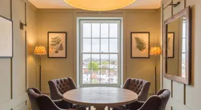 Number 38 Clifton - Image 4