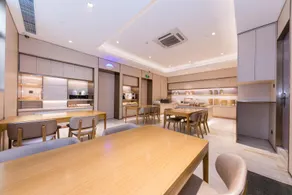 JI Hotel Shanghai Xuhui Riverside - Image 3