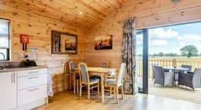 Cabin Hideaways - Image 3