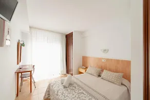Hotel Santa Faz TRG - Image 2