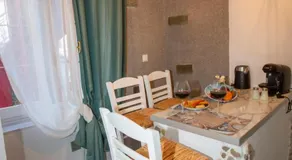 Anatoli Studios in front of the beach - Image 4