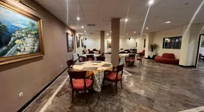Hotel Plaza Mayor - Image 2