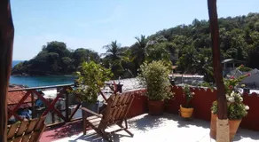 Hotel La Cabaña - Image 5
