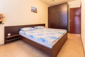 Beautiful apartment- 5 min from the beach! - Image 2