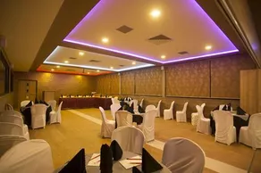 Pride Biznotel - The Maison Anand - Image 5