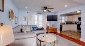 3 Mi to Radford University & River, Charming Home - Image 2