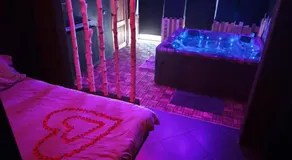Suite love Jacuzzi - Image 5
