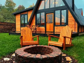 Pentalow Cabin - Image 3