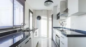 A&N Luxury Penthouse with Panoramic Terrace & Pool - Image 4