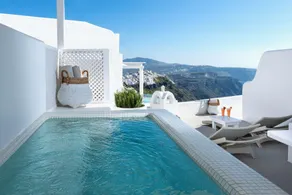 Aqua Mare Luxury Suites - Image 5