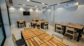 The Bed Hotel - Image 3
