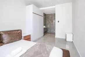 Urban Oasis Apartment @ The paramount - Image 4