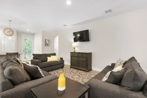 Pristine 3-bedroom Home Near Canyon Lake! - Image 3