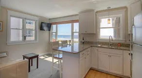 The Skylark Beach Inn - Image 5