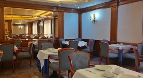 Hotel Mondial - Image 5