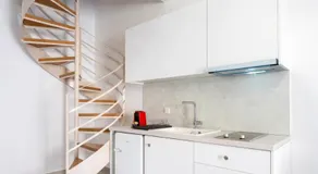 Sirens Resort - Image 3