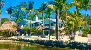 Coconut Palm Inn - Image 3