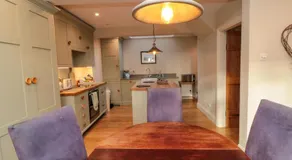 St Anthony’s, bright perkily decorated 3 bedroom house - Image 4