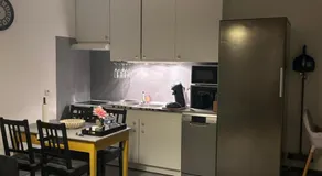 Maison cosy avec terrasse & parking - 5min de Tours - Image 2
