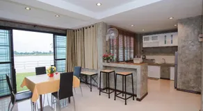 Riverview Loft house - Image 3