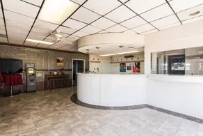 OYO Hotel McGhee Tyson Airport - Image 3
