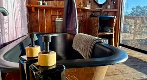 Fairy Wren Off Grid Luxury Glamping Retreat in Wine Country - Image 4