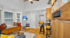 Lovely Laurelhurst Living - Image 2