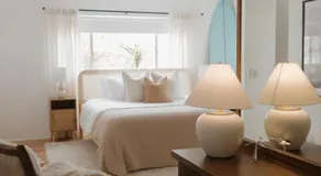 Designer Bungalow Steps to Beach - Image 2