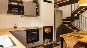 Casa espaiosa amb llar de foc - Image 3