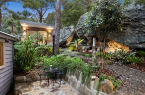 The Avalon YURT : nature retreat,  Ocean & Harbour - Image 4
