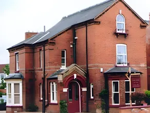 South Park Guest House - Image 5