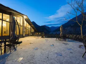 Siming Jingshe Hotel - Image 4