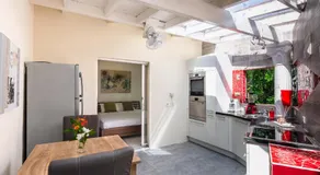 Sunflower Villa Studios - Image 3