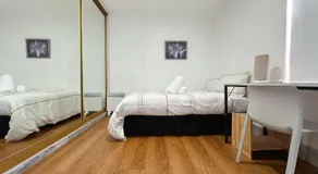 Montrose Double Bed Room close to City - Image 4