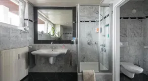 Munich Rooftop Retreat - Image 2
