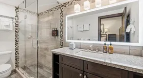 Lift House Lodge, Close to Gondola, Premium Studio Condo - Image 2