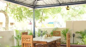 Brown Springs Luxury Homestays - Image 5