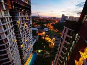 Afiniti /Family Foot Massage N Pool Legoland View - Image 4